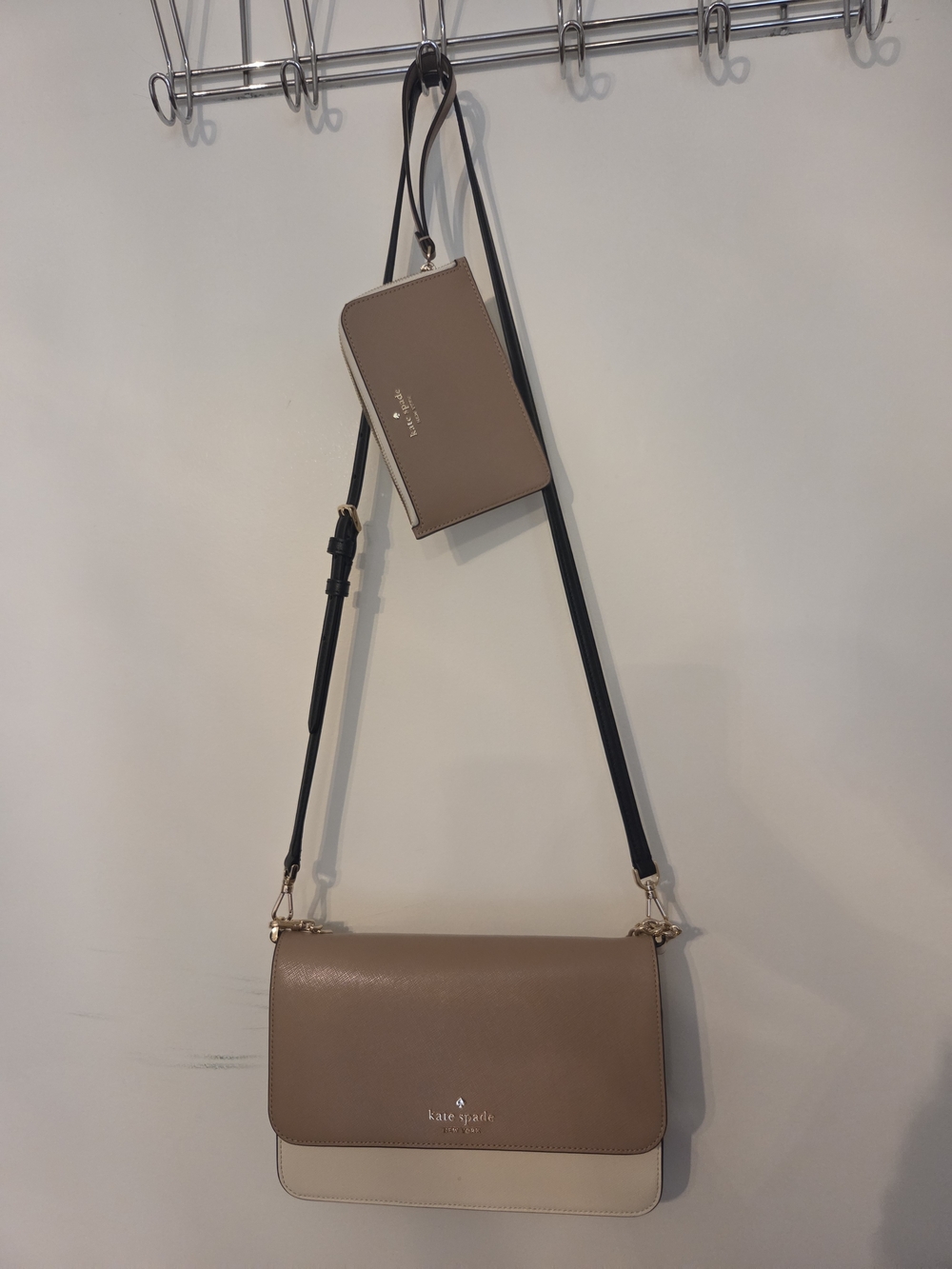 Kate Spade Two-Tone Taupe Crossbody Bag with Card Holder